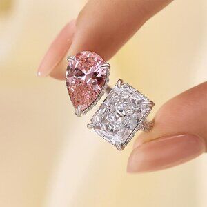 Stunning Silver and Pink Stone Ring